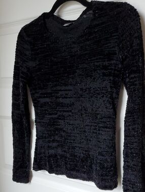 Vintage Versus (Versace) Black Long-Sleeve Textured Top